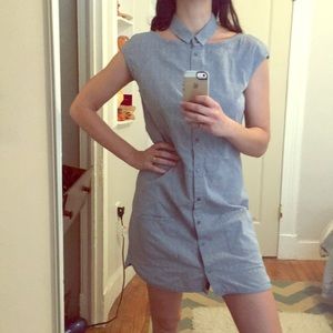 Cute mini dress with collar